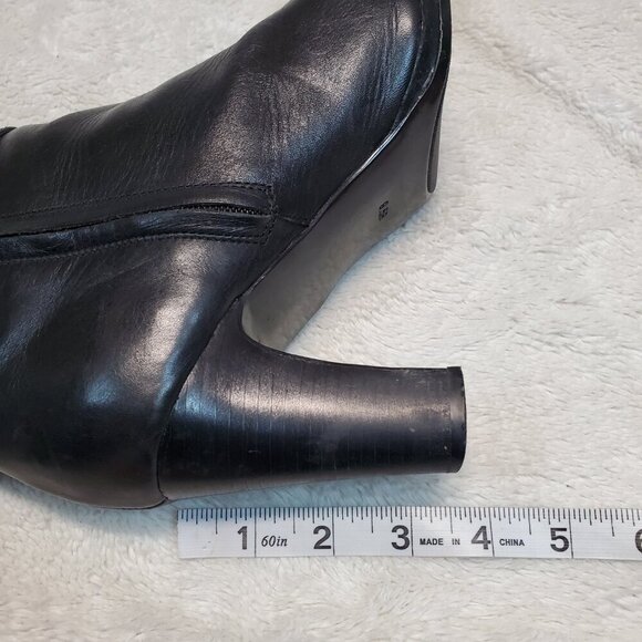 Lauren Ralph Lauren Mandy Black Leather Zipper Pull On Heeled Ankle Boot 9.5 B - Picture 10 of 11